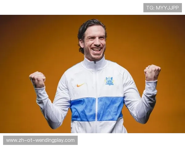 羽毛球斯文森 羽毛球斯文森