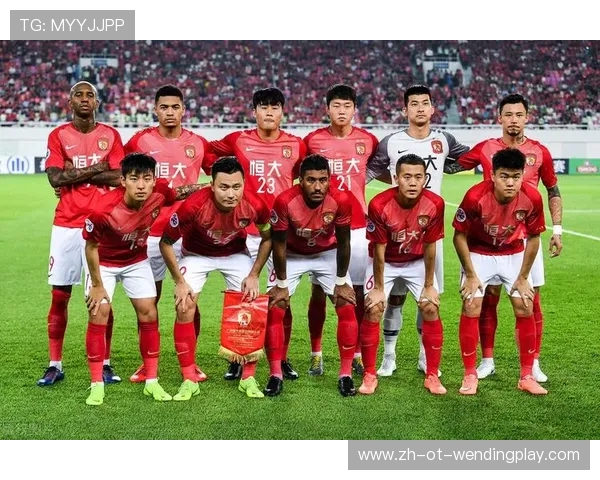 金元足球两极：转会费纪录缔造者与破产俱乐部